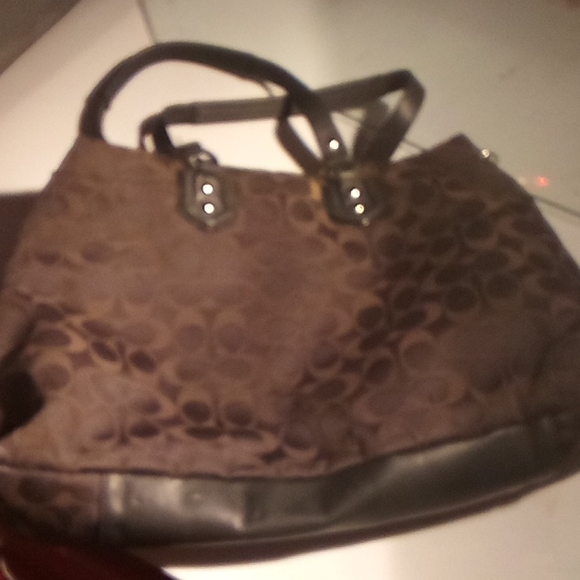 Purse - Picture 2 of 2
